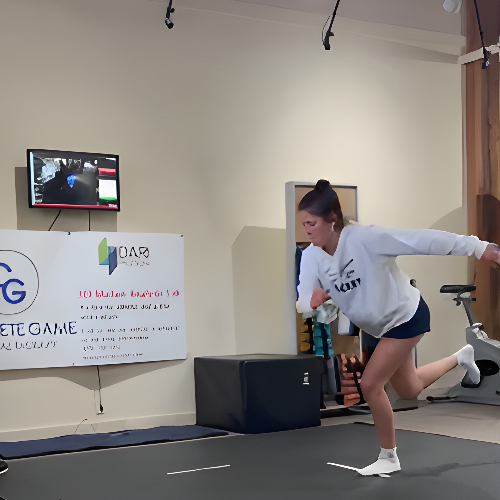 acl-injury-girl-running-Complete-Game-Physical-Therapy-North-Chelmsford-MA (1)